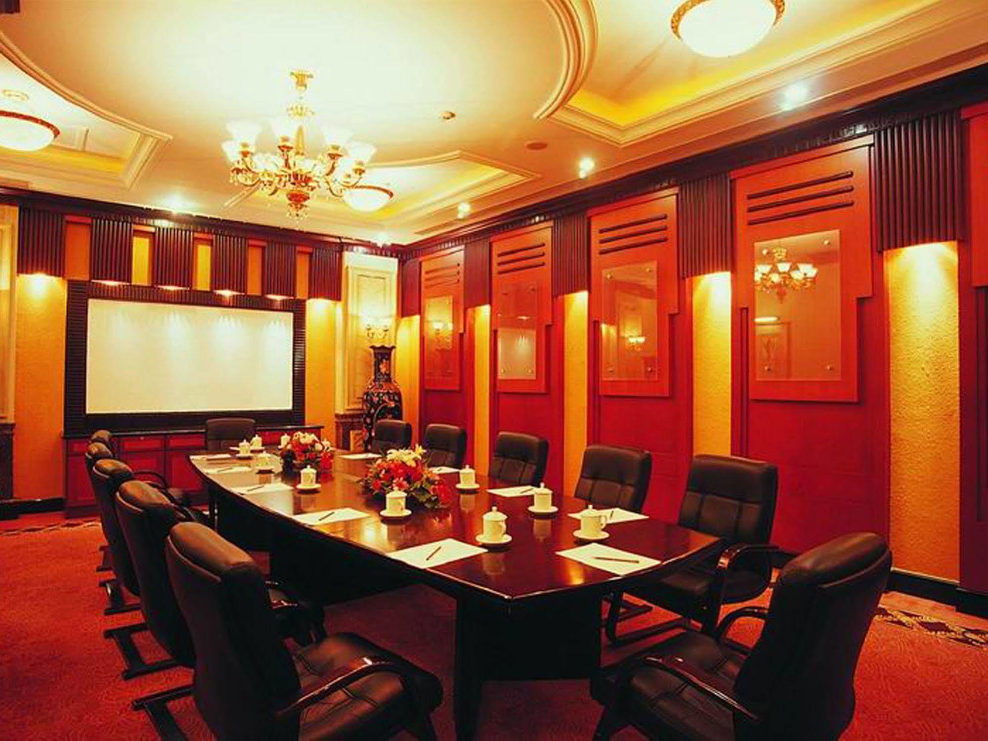 Fragrant Hill Empark Hotel Beijing Exterior photo